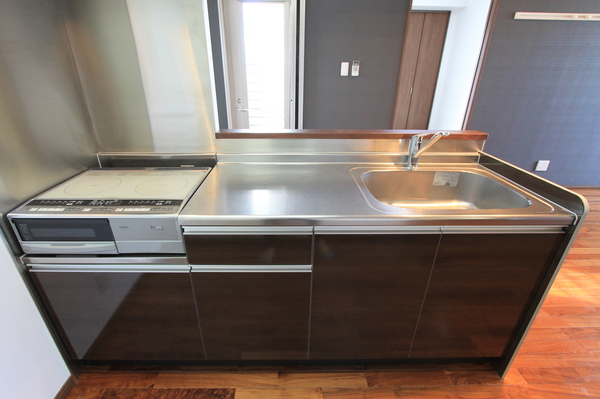 キッチン　６０１号室タイプ