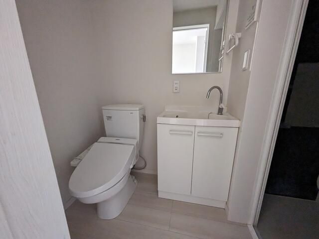 トイレ　※同仕様（イメージ）