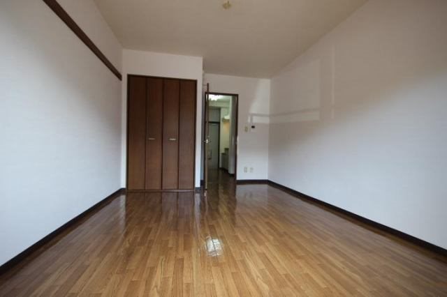 居室・リビング　※他部屋参照・現況優先