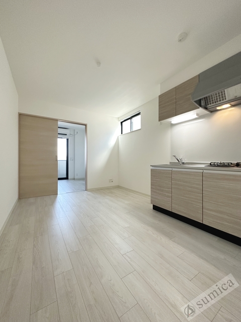 居室・リビング　ネットは無料で利用可能です♪♪