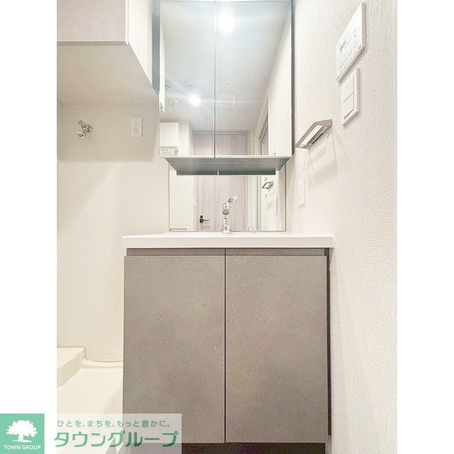 洗面設備　お部屋探しは株式会社　タウンハウジング　までお気軽にお問合…