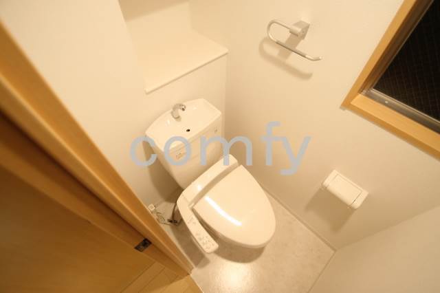 トイレ　ウォシュレット付きトイレ