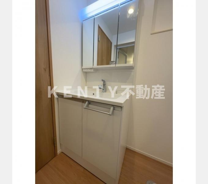 洗面設備　忙しい朝には欠かせない洗面所です