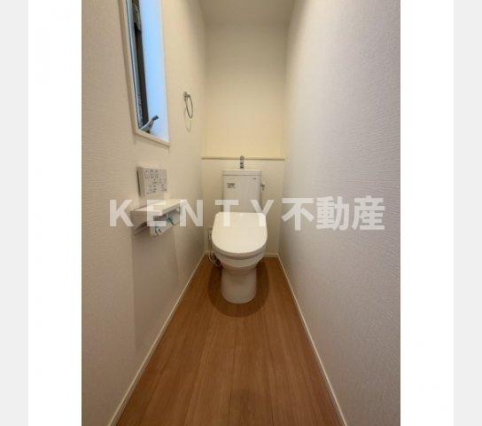 トイレ　清潔感のあるトイレです