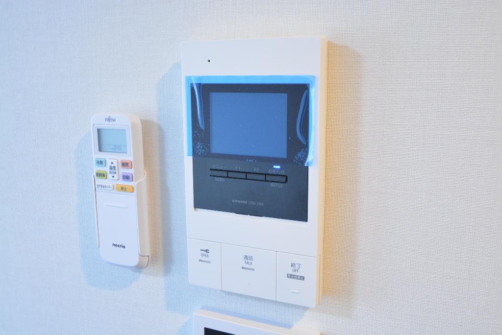 セキュリティ　カメラ付インターホン