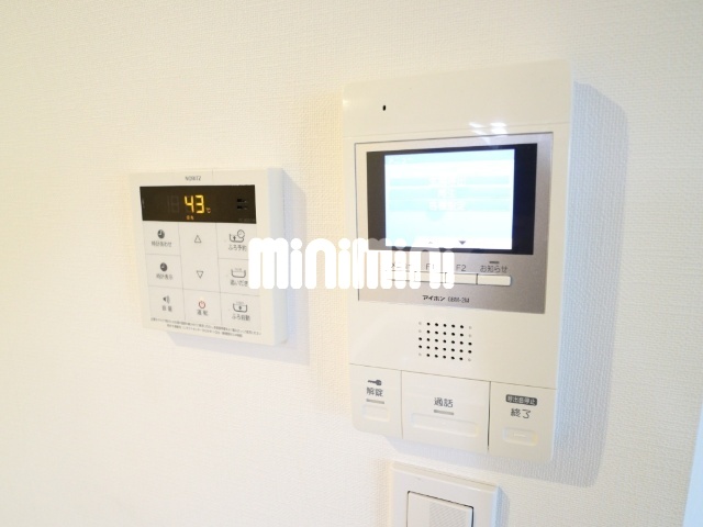 セキュリティ　モニター付きインターホン