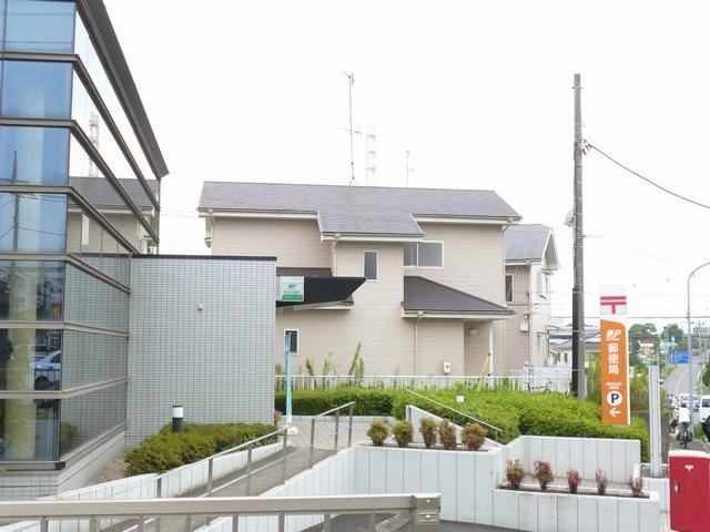 郵便局　横浜桜並木郵便局（郵便局）まで667m