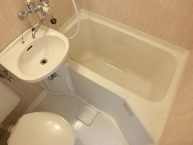 バス・シャワールーム　※別号室参考写真です※