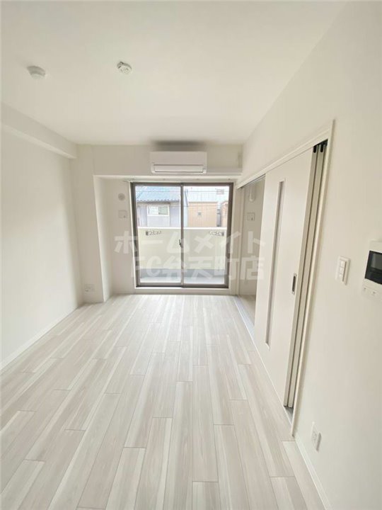 居室・リビング　使いやすいリビングです