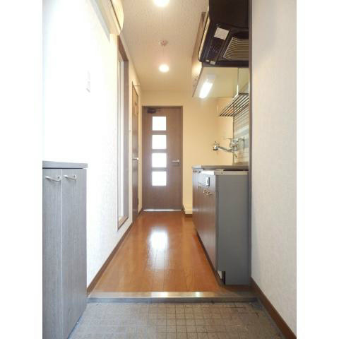 玄関　※写真と異なる場合現状優先。