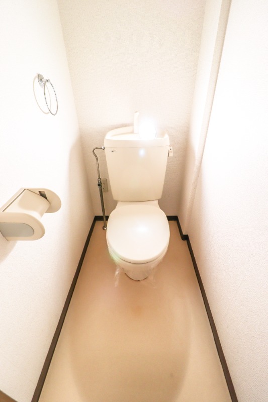 トイレ　図面と現状に相違がある場合には現状を優先