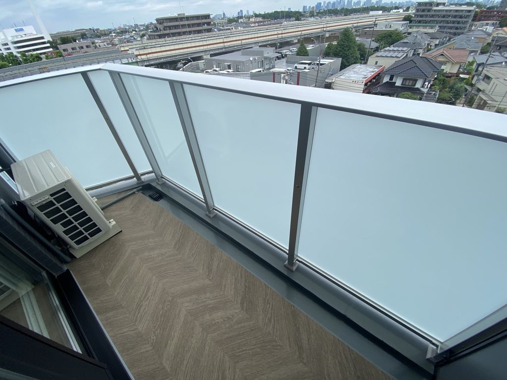 バルコニー　バルコニー