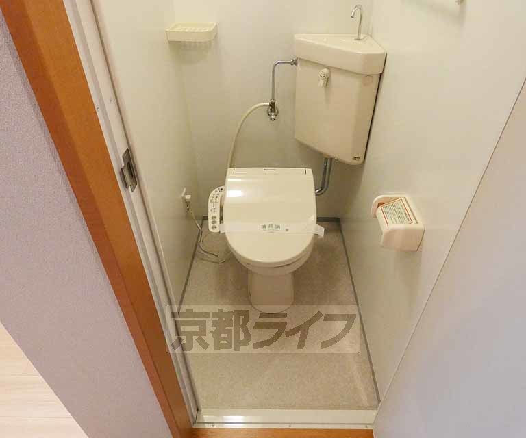 トイレ　ウォシュレット付き！