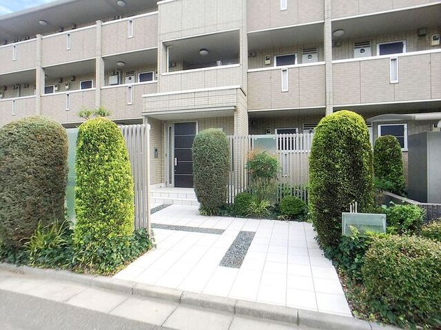 エントランス　エントランス