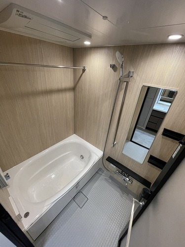 バス・シャワールーム　風呂