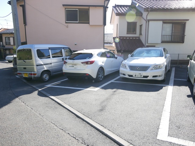 駐車場　★敷地内の駐車場の写真です★