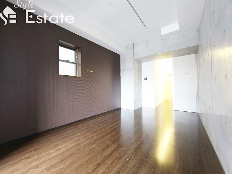 居室・リビング　洋室10.5帖!!クローゼットつき　別号室