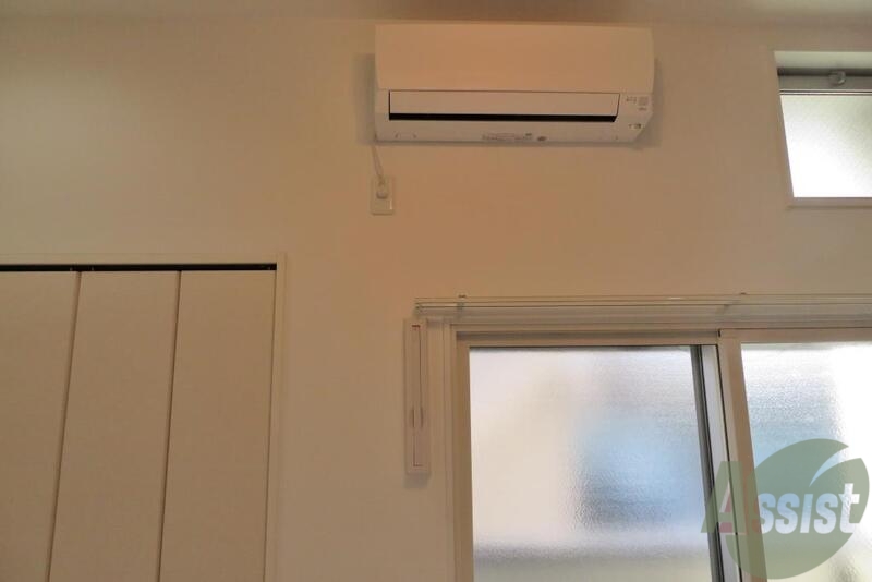 その他設備　エアコンが付いていて引越し日から安心ですね。