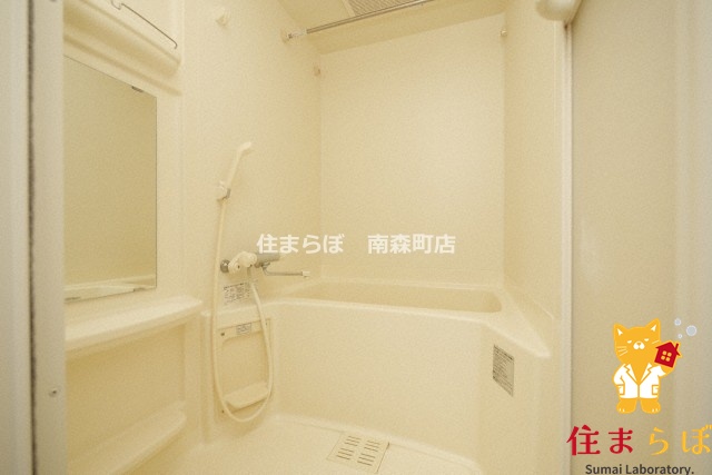 バス・シャワールーム　「見た目じゃなく、心に“しっくりくる”を大切に。」