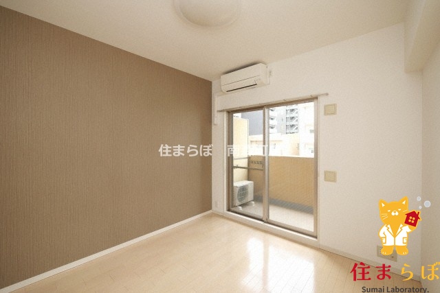 居室・リビング　「“合う暮らし”を、LINEで一緒に描こう。」