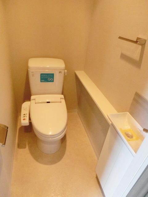 トイレ　★洗浄便座付お手洗★