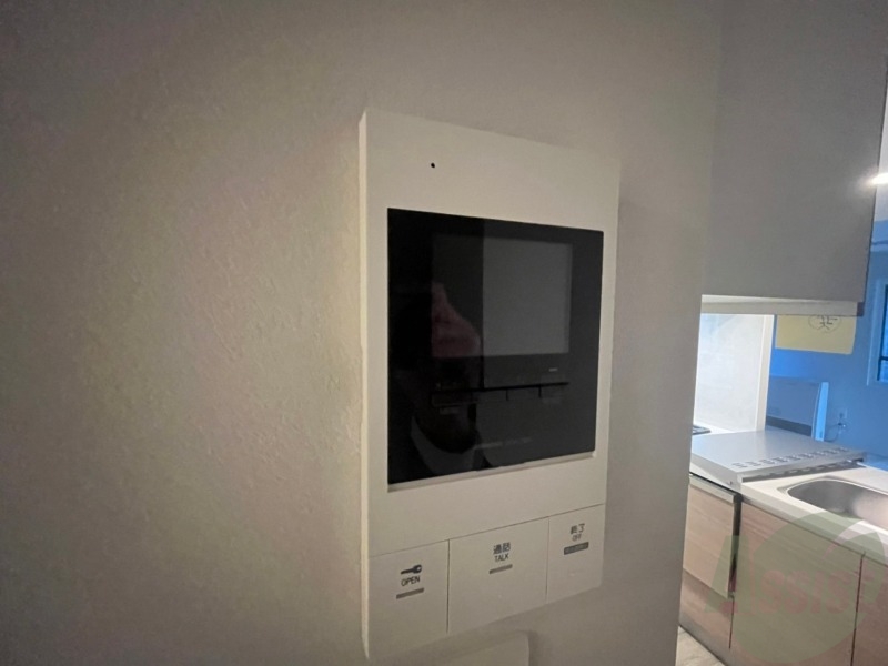 セキュリティ　ＴＶモニター付インターホンです。来客者の顔が見えるので安心！