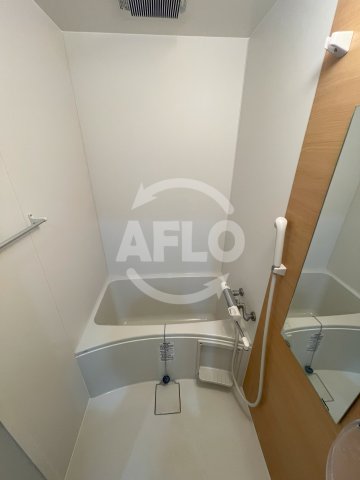 バス・シャワールーム　カルムビレッジ東田辺　浴室