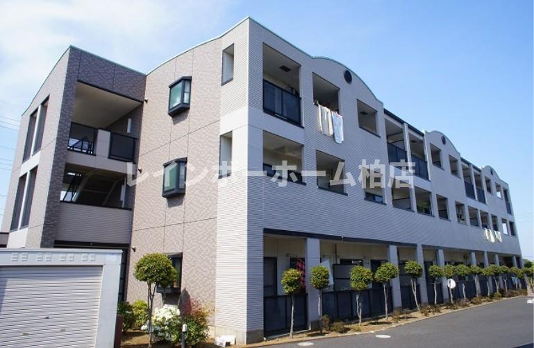 建物外観　おしゃれな外観です