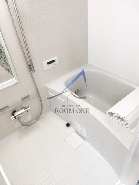 バス・シャワールーム　お風呂です。