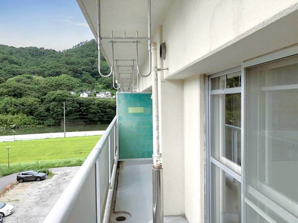 バルコニー　ビレッジハウスの同一物件・同一タイプの間取りの写真です