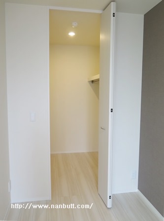 収納　ウォークインクローゼット