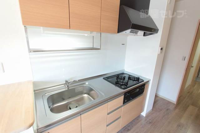 キッチン　イメージにつき実際とは異なります
