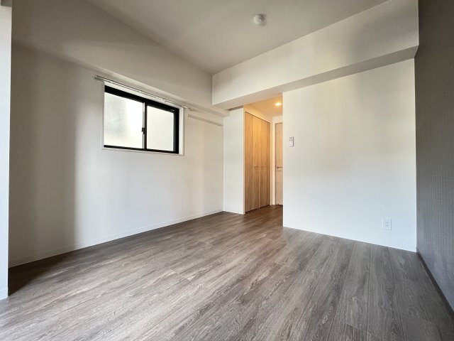 居室・リビング　※別部屋参考写真