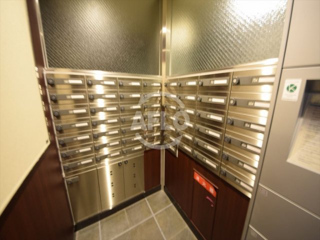 その他共有部分　パークアクシス大阪新町　メールＢＯＸ