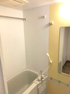 バス・シャワールーム　お風呂で日々の疲れを落としましょう