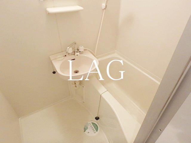 バス・シャワールーム　お風呂です。