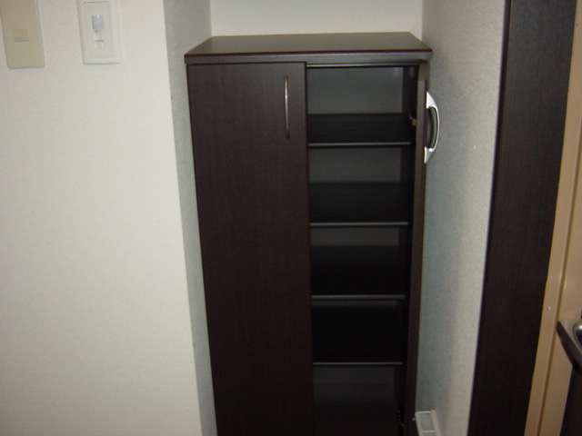 収納　下駄箱（下段）