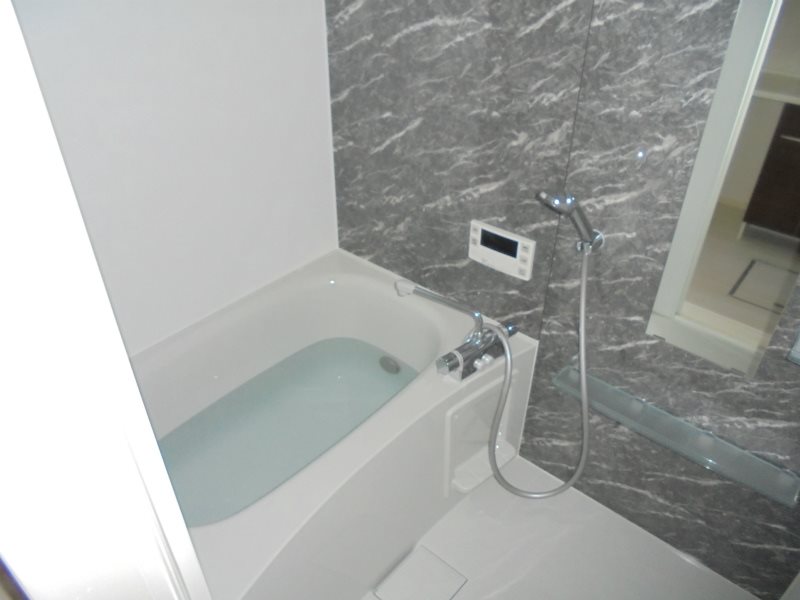 バス・シャワールーム　類似物件の画像です。