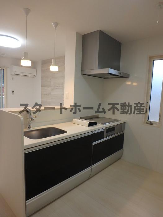 キッチン　きれいなキッチンです