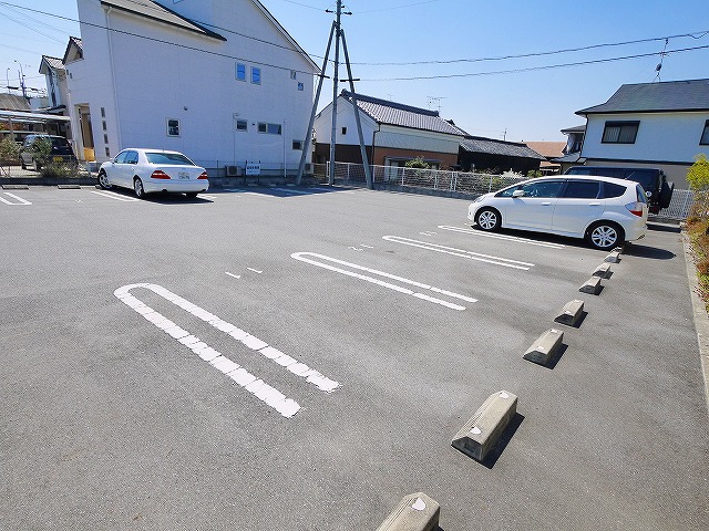 駐車場　カースペースがあります