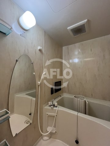 バス・シャワールーム　SERENiTE新大阪　浴室