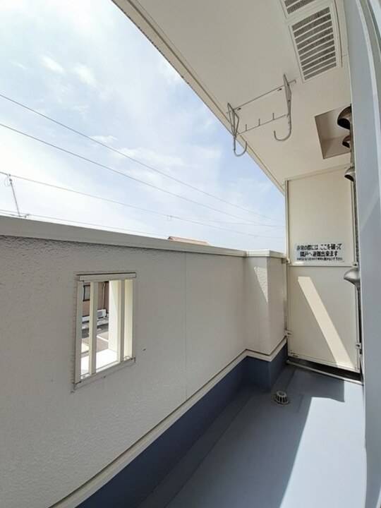 バルコニー　バルコニー