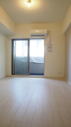 居室・リビング　エスリード北大阪レジデンス