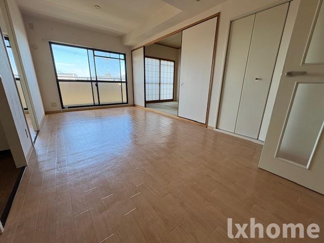 居室・リビング　居間です