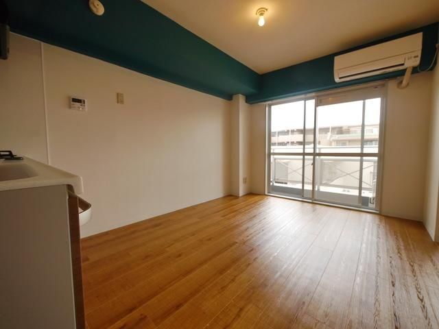 居室・リビング　★お部屋探しはタウンハウジング稲田堤店まで★