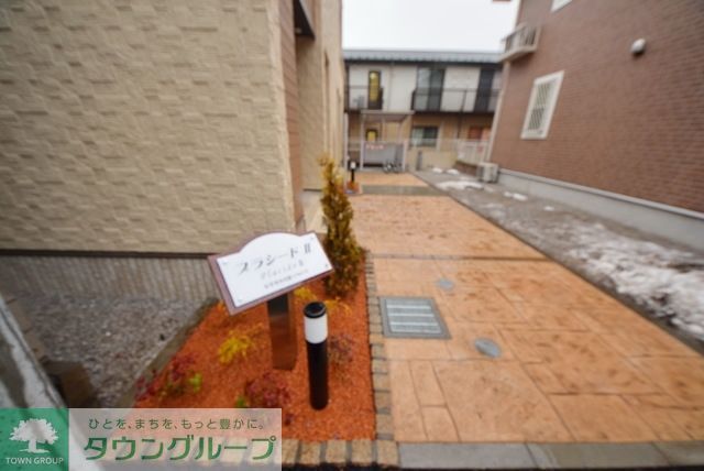 エントランス　エントランス