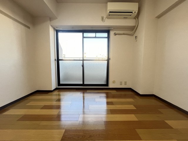 その他部屋・スペース　落ち着いて過ごせるお部屋なので、寝室にいかがでしょうか