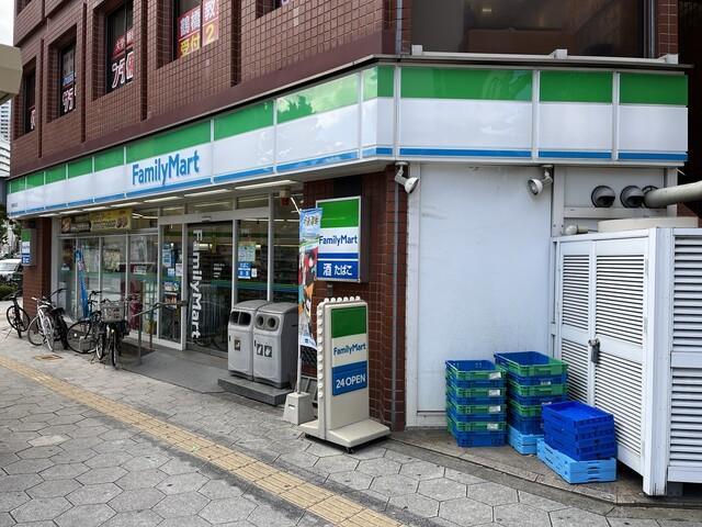 コンビニ　ファミリーマート　鶴橋駅前店（コンビニ）まで310m