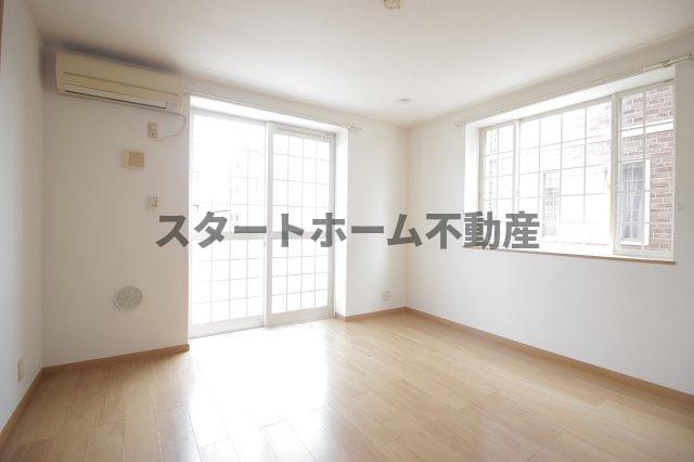 居室・リビング　おしゃれな居間です