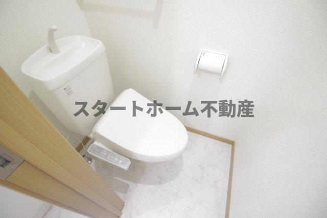 トイレ　ゆったりとした空間のトイレです